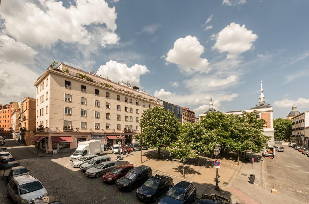 Apartamentos Madrid Xxxiii - Alojamiento De Temporada Zewnętrze zdjęcie