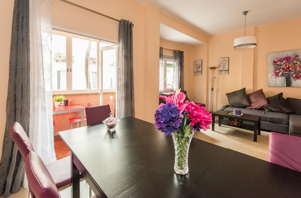 Apartamentos Madrid Xxxiii - Alojamiento De Temporada Zewnętrze zdjęcie